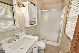 7203 Peekskill Dr, Frederick, MD 21702 - Photo 9