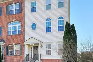 9657 Atterbury Ln, Frederick, MD 21704 - Photo 1