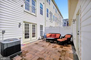 9657 Atterbury Ln, Frederick, MD 21704 - Photo 9