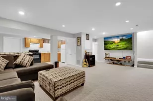 204 Oakmanor Way, Walkersville, MD 21793 - Photo 35