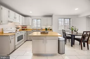 1811 Rustic Hill Ct, Frederick, MD 21702 - Photo 5