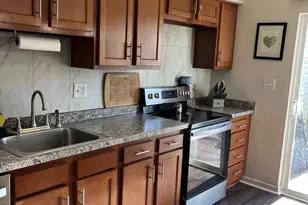 543 Wellington Ct, Frederick, MD 21703 - Photo 3