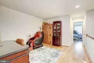 410 Pemberton Park Ln, Frederick, MD 21703 - Photo 3