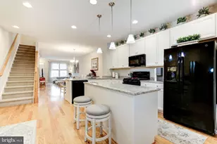 410 Pemberton Park Ln, Frederick, MD 21703 - Photo 17