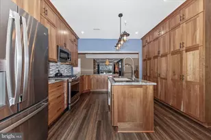 2520 Waterside Dr, Frederick, MD 21701 - Photo 25