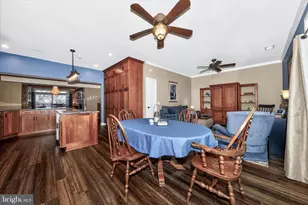 2520 Waterside Dr, Frederick, MD 21701 - Photo 31