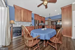 2520 Waterside Dr, Frederick, MD 21701 - Photo 29