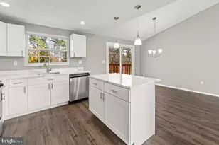 6592 Whetstone Dr, Frederick, MD 21703 - Photo 3