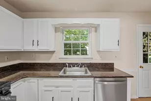 1330 Hampshire Dr, Frederick, MD 21702 - Photo 19