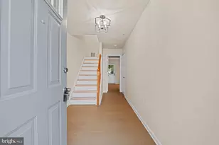 1330 Hampshire Dr, Frederick, MD 21702 - Photo 3