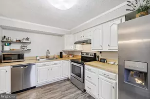 6613 Haydown Ct, Frederick, MD 21703 - Photo 3