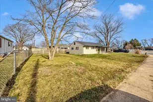 301 Redwood Ave, Frederick, MD 21701 - Photo 3