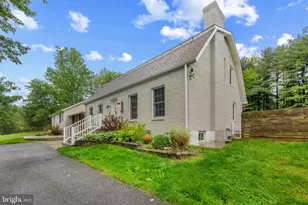 8730 Mapleville, Mount Airy, MD 21771 - Photo 11