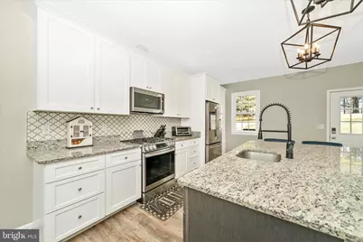 8730 Mapleville, Mount Airy, MD 21771 - Photo 15