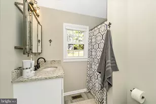 8730 Mapleville, Mount Airy, MD 21771 - Photo 21