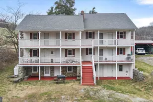 17224 Sabillasville Rd, Sabillasville, MD 21780 - Photo 1