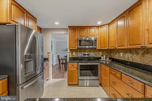 2239 Regina Dr, Clarksburg, MD 20871 - Photo 9