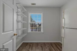 2239 Regina Dr, Clarksburg, MD 20871 - Photo 15