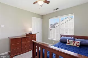 9049 Allington Manor Cir W, Frederick, MD 21703 - Photo 23