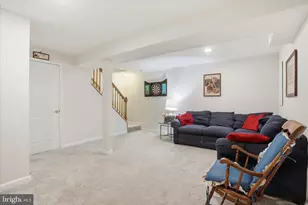 9049 Allington Manor Cir W, Frederick, MD 21703 - Photo 15