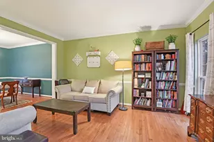 6369 Claridge Dr N, Frederick, MD 21701 - Photo 9