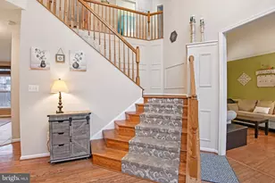 6369 Claridge Dr N, Frederick, MD 21701 - Photo 5