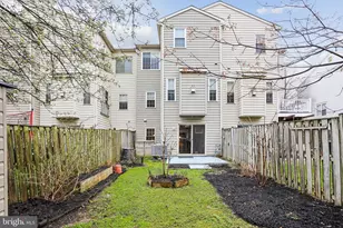 1520 Laurel Wood Way, Frederick, MD 21701 - Photo 3