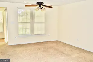 6409 Weatherby Ct, Frederick, MD 21703 - Photo 5