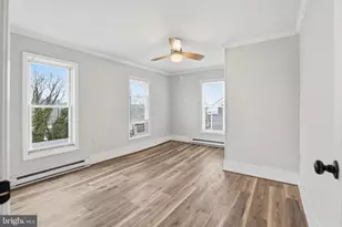 319 E A St, Brunswick, MD 21716 - Photo 15