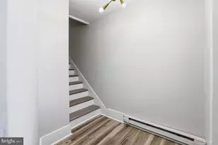 319 E A St, Brunswick, MD 21716 - Photo 5