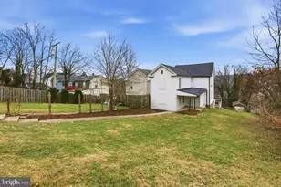 319 E A St, Brunswick, MD 21716 - Photo 21