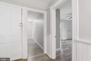 319 E A St, Brunswick, MD 21716 - Photo 9