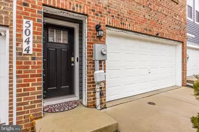 5044 Macdonough Place, Frederick, MD 21703 - Photo 3