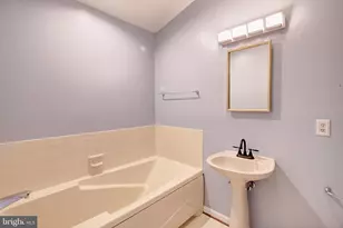 2415 Prentice Ct, Frederick, MD 21702 - Photo 19