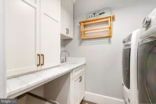 313 W College Terrace, Frederick, MD 21701 - Photo 39