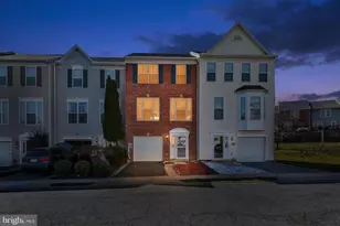 2439 Wynfield Ct, Frederick, MD 21702 - Photo 3