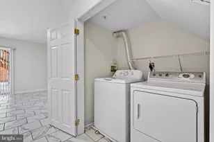 2439 Wynfield Ct, Frederick, MD 21702 - Photo 11