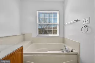 2439 Wynfield Ct, Frederick, MD 21702 - Photo 27