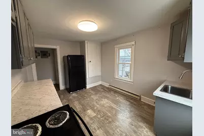 8 S Maple Avenue, Brunswick, MD 21716 - Photo 9