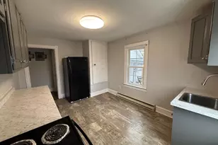 8 S Maple Ave, Brunswick, MD 21716 - Photo 9