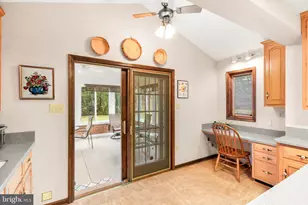 8010 Glendale Dr, Frederick, MD 21702 - Photo 15