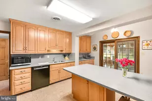 8010 Glendale Dr, Frederick, MD 21702 - Photo 13