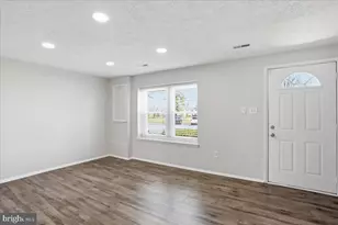 6734 Fallow Hill Ct, Frederick, MD 21703 - Photo 5