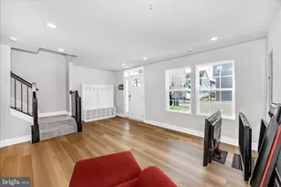 1454 Clingmans Dome Dr, Frederick, MD 21702 - Photo 5