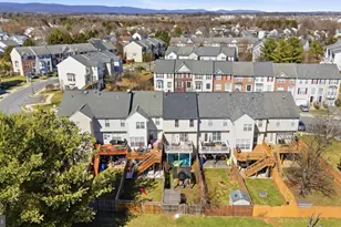 137 Harpers Way, Frederick, MD 21702 - Photo 23