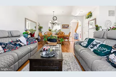 137 Harpers Way, Frederick, MD 21702 - Photo 9