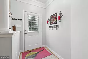 6802 Chickadee Ln, New Market, MD 21774 - Photo 5