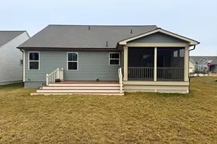 368 Crown Pt Dr, Frederick, MD 21702 - Photo 3