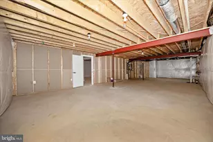 368 Crown Pt Dr, Frederick, MD 21702 - Photo 37