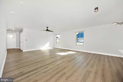 368 Crown Point Drive, Frederick, MD 21702 - Photo 9